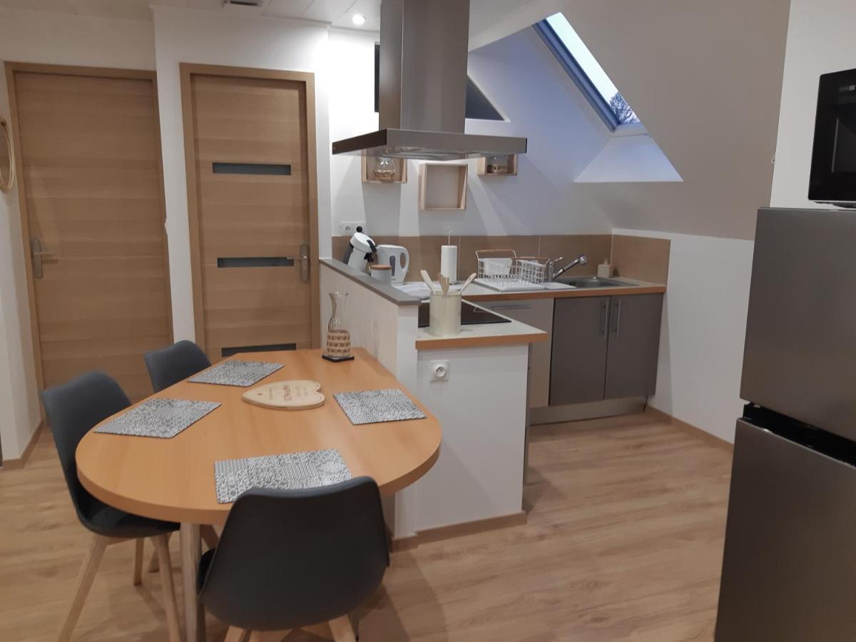 Studio Cosy Spacieux Lumineux Avec Terrasse Vezelois Exterior foto